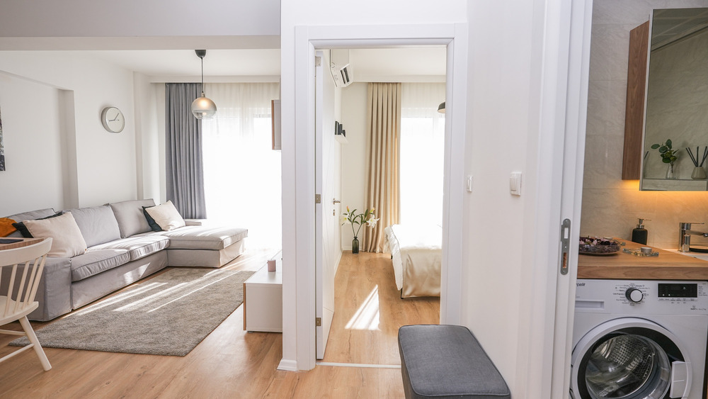 1207 Antalya Prestige