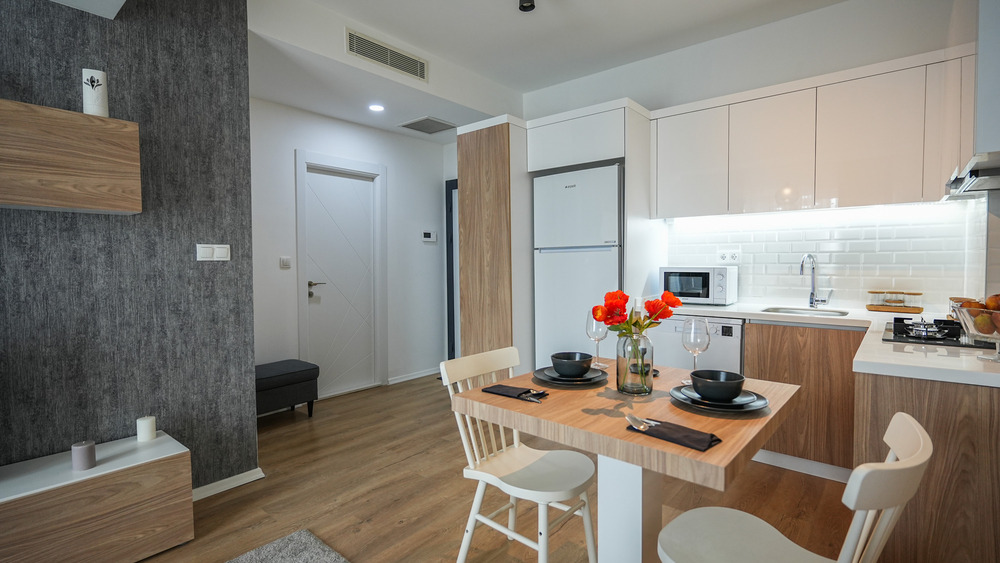 1207 Antalya Prestige