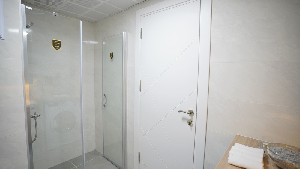 1207 Antalya Prestige
