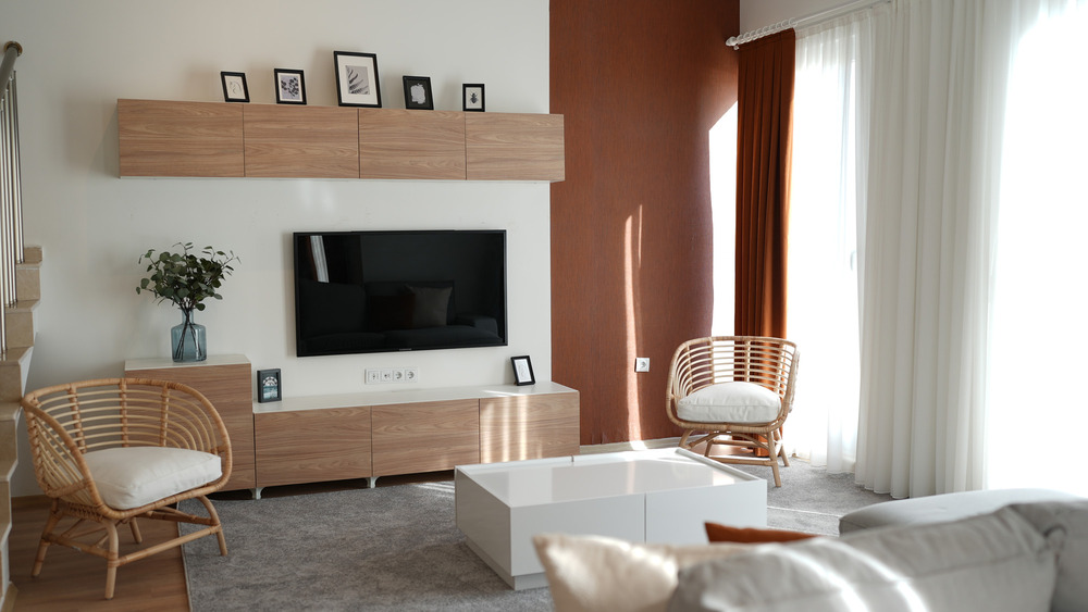 1207 Antalya Prestige
